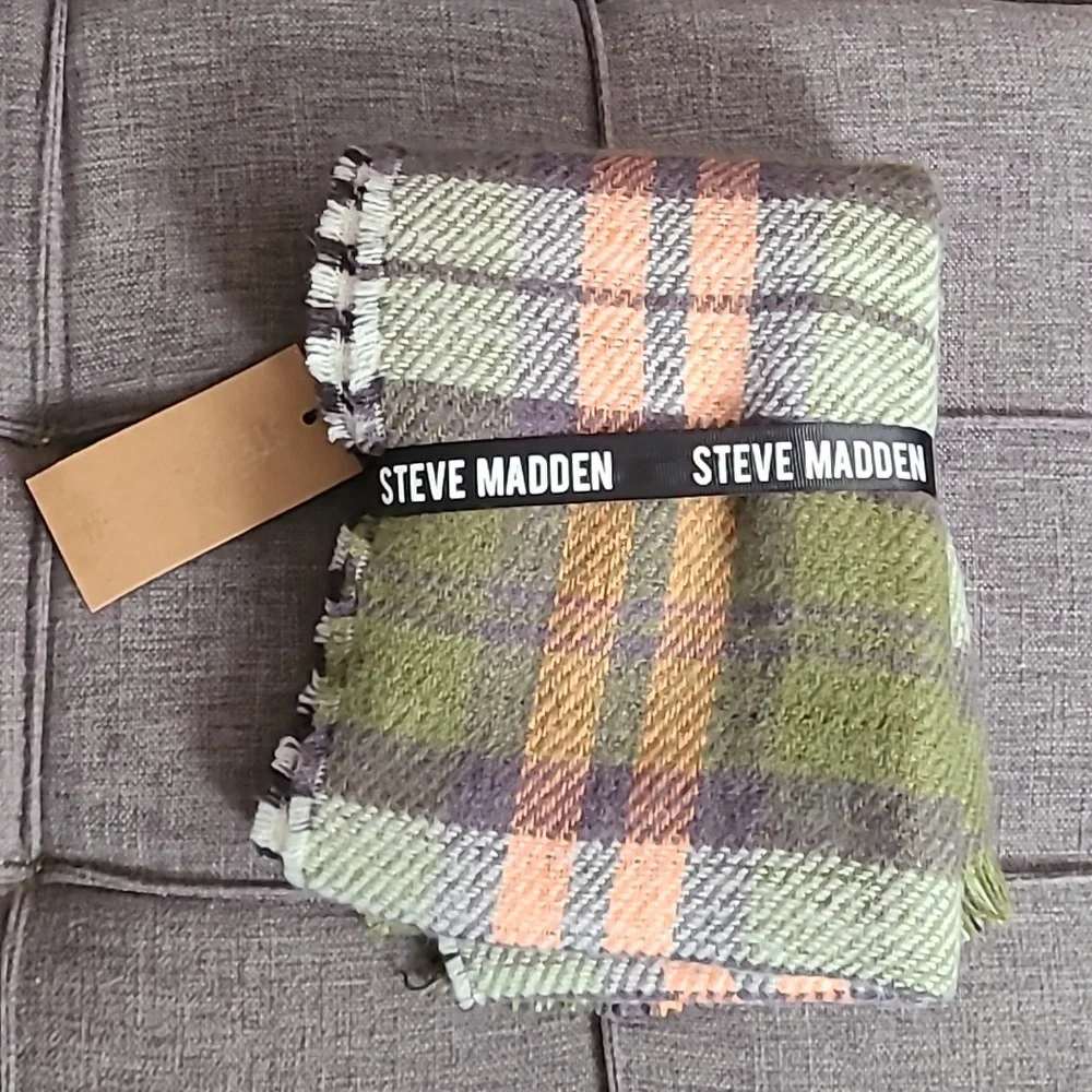 Steve Madden Plaid ‎ Houndstooth Scarf Reversible Print nwt